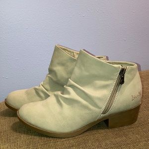 NWOT blowfish ankle boots